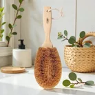 LoofCo coconut fibre garden brush with handle - 1 pc