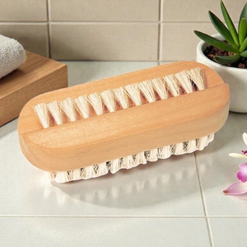 Croll&Denecke nail brush, double-sided, slanted