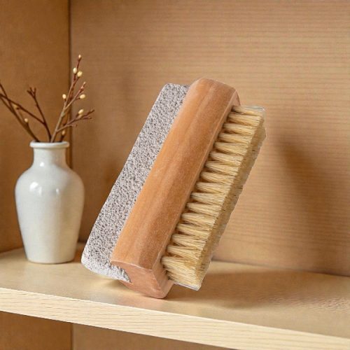 Croll&Denecke nail brush with pumice stone