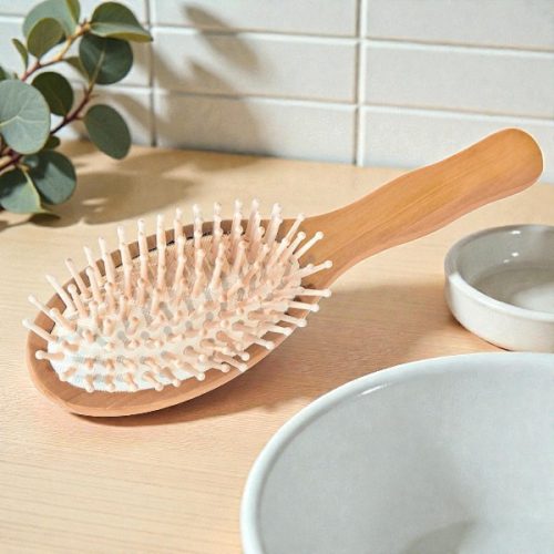 Croll&Denecke ovális hajkefe fa sörtékkel