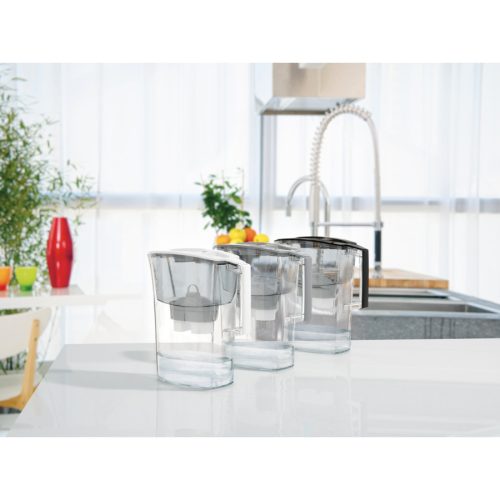 LAICA Prime Line Elegance Ivory  fehér vízszűrő kancsó elektronikus kijelzővel