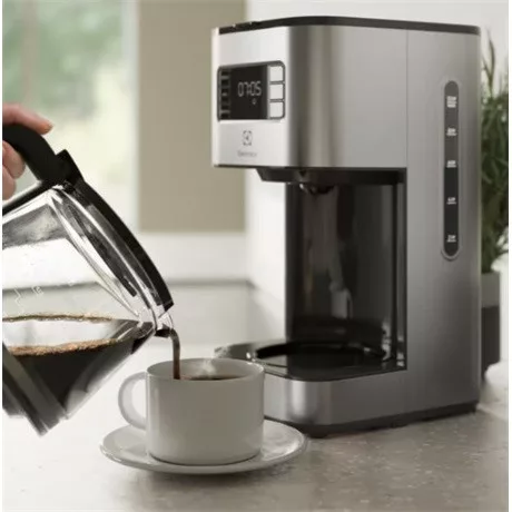 Electrolux KÁVÉFŐZŐ FILTERES E5CM1-6ST